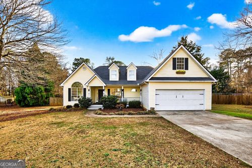 250 Willow Dell Dr, Senoia, GA, 30276-1853 | Card Image