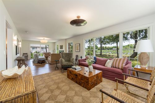 155 Manor Rd, East Marion, NY, 11939-1204 | Card Image