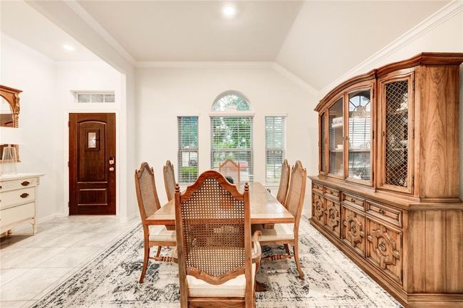 Front entry way and formal dining room | Image 6
