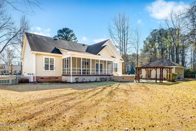 131 Quail Rd, House other with 3 bedrooms, 3 bathrooms and 2 parking in Teachey NC | Image 35