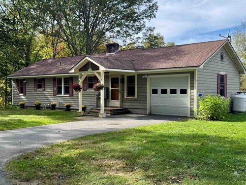 16 Short Ln, Walpole, NH, 03608-5005 | Card Image