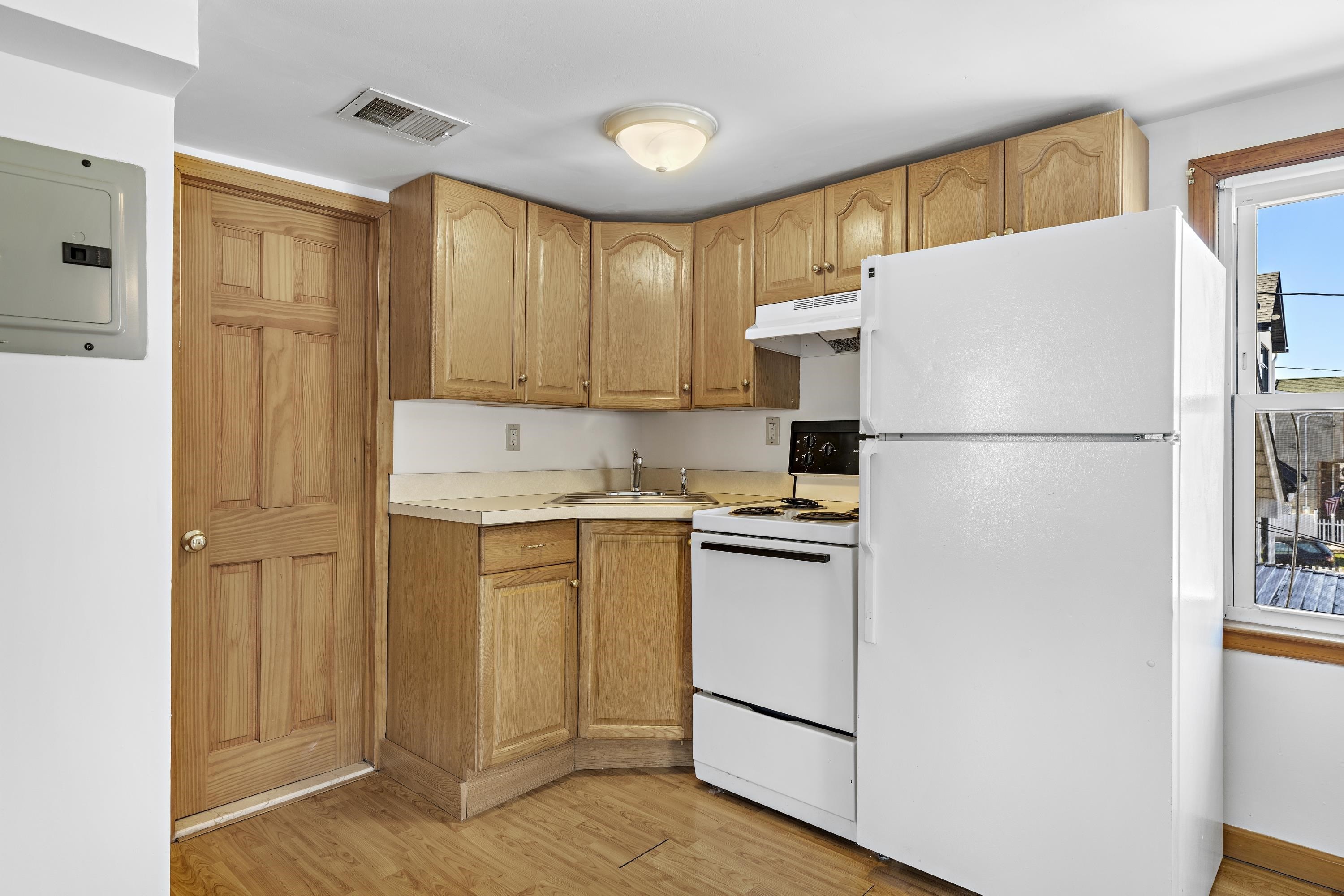 Residential Lease in Secaucus 3