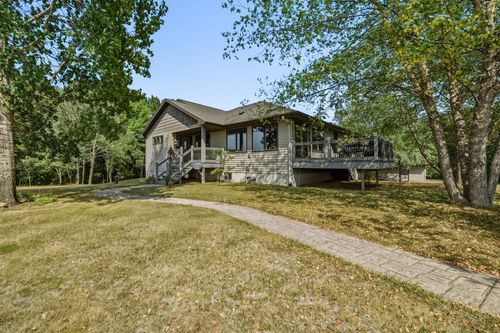 11631 County Highway Q, Chippewa Falls, WI, 54729-6121 | Card Image