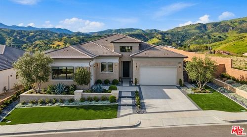 12061 Northstar Ln, Porter Ranch, CA, 91326-4332 | Card Image