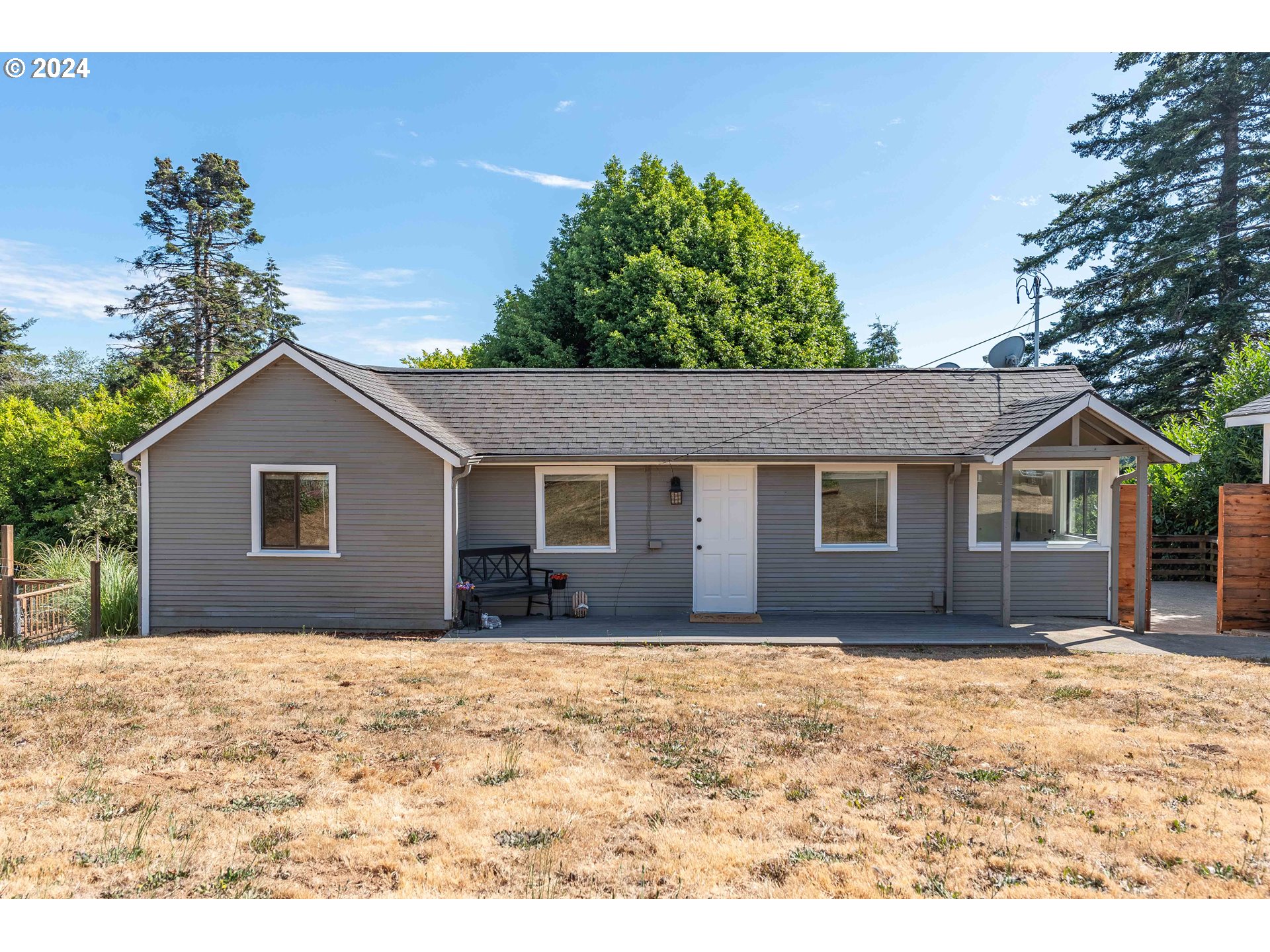 Idaho Ave, Coos Bay, OR 97420