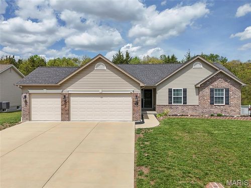 121 Bryan Ridge Dr, Wright City, MO, 63390-3015 | Card Image