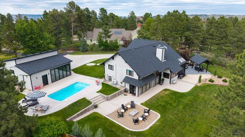 4421 W Glen Pl, Rapid City, SD, 57702-6851 | Card Image