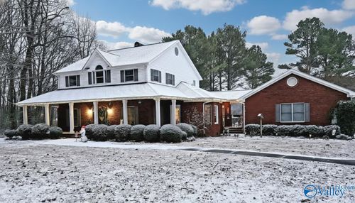 124 Fairington Rd Nw, Huntsville, AL, 35806-2250 | Card Image