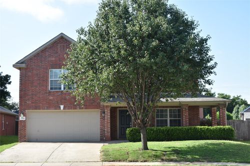 7312 Falcon Ct, North Richland Hills, TX, 76180-6379 | Card Image