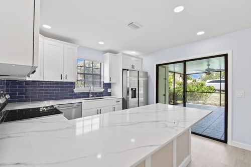 7471 Se Jamestown Ter, Hobe Sound, FL, 33455-5877 | Card Image