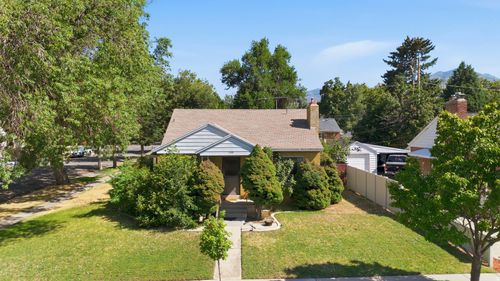 2001 E Redondo Ave, Salt Lake City, UT, 84108-3121 | Card Image