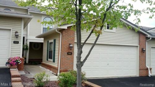 unit-41-5605 Drake Hollow Dr W, West Bloomfield, MI, 48322-1275 | Card Image