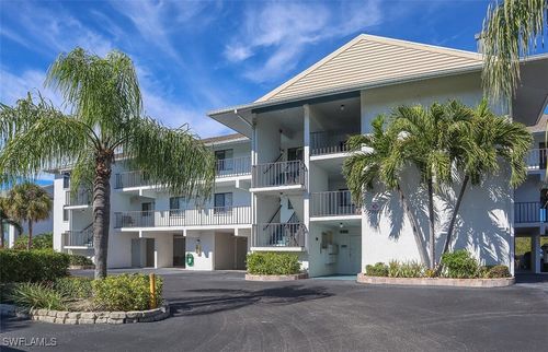 254-22652 Island Pines Way, FORT MYERS BEACH, FL, 33931-4660 | Card Image