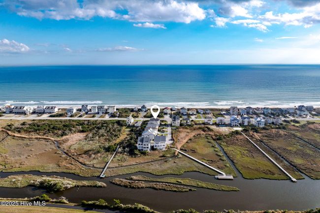 104 Sea Oaks Ct, Townhouse with 2 bedrooms, 2 bathrooms and null parking in N Topsail Beach NC | Image 38