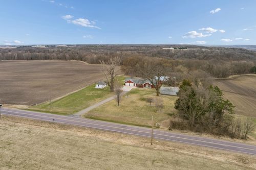 17285 W 250th St, Belle Plaine, MN, 56011-9022 | Card Image