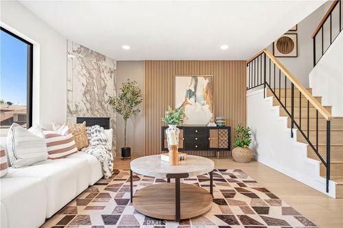 f-1805 Vine St, Alhambra, CA, 91801-6602 | Card Image