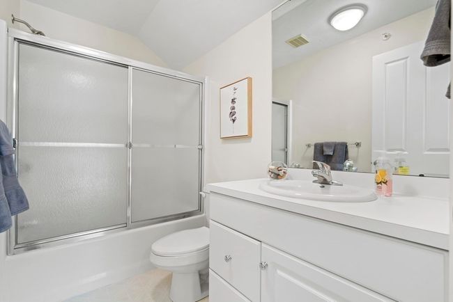 E - 4 Strawberry Ln, Condo with 2 bedrooms, 3 bathrooms and 1 parking in Hudson MA | Image 32