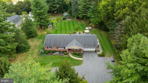 209 Sego Sago Rd, LITITZ, PA, 17543-8416 | Card Image