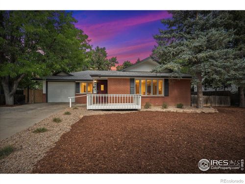 800 Mohawk Dr, Boulder, CO, 80303-2609 | Card Image