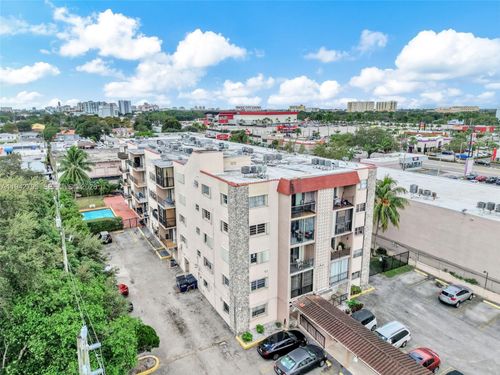 apt-401-3640 Nw 9th St, Miami, FL, 33125-3891 | Card Image
