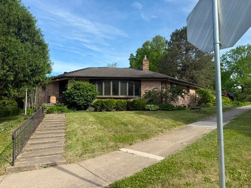 4037 Tokay Boulevard, Madison, WI, 53711-1677 | Card Image