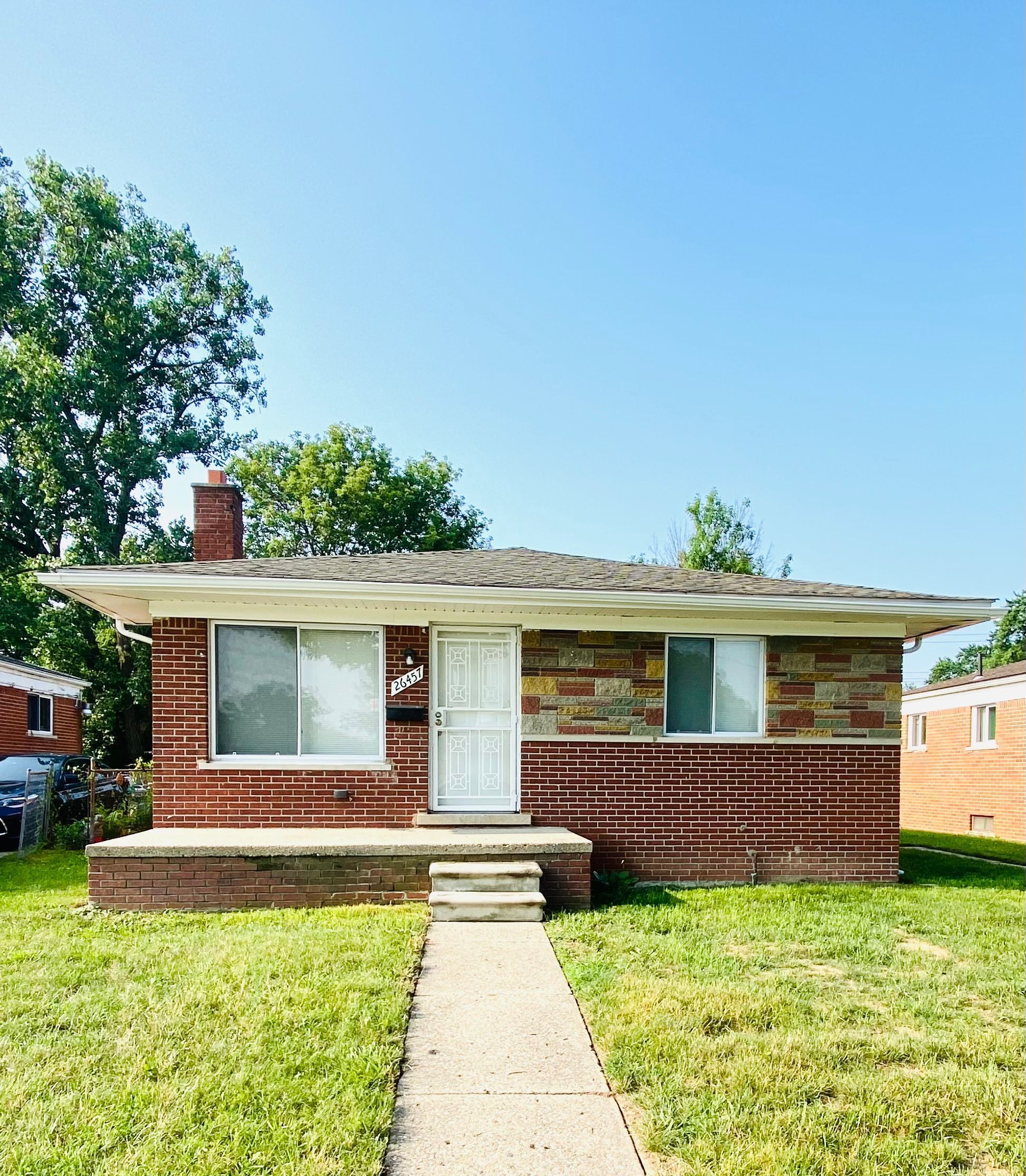 Notre Dame St, Inkster, MI 48141