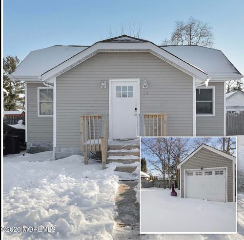 24 W Point Pleasant Ave, Ocean Gate, NJ, 08740-1454 | Card Image