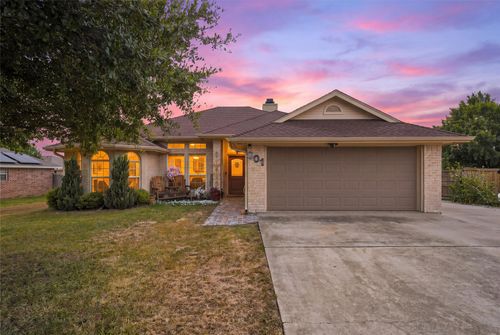 601 Sapphire Blvd, Hewitt, TX, 76643-2990 | Card Image