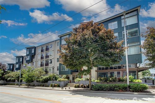 apt-a216-425 23rd Ave S, Seattle, WA, 98144-7521 | Card Image