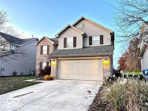 11554 Seabiscuit Dr, Noblesville, IN, 46060-4427 | Card Image
