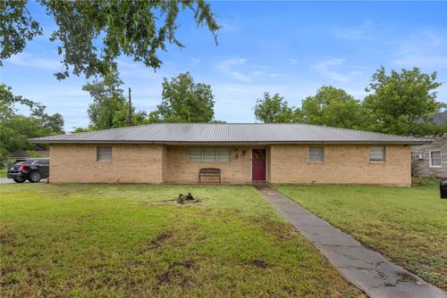 801 Poplar St, Honey Grove, TX, 75446-2046 | Card Image