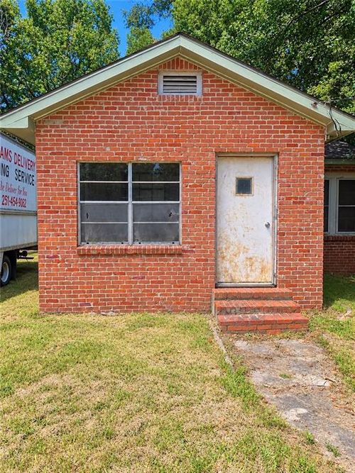 2020 Florence St, Mobile, AL, 36617-2604 | Card Image
