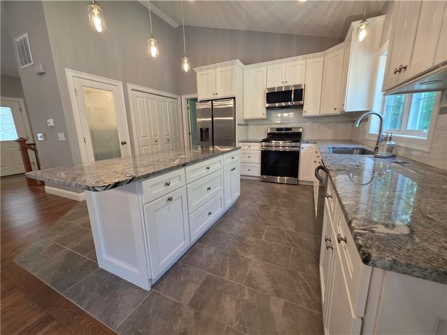 475 Danielson Pike, House other with 3 bedrooms, 3 bathrooms and 10 parking in Scituate RI | Image 23