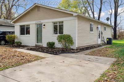 15096 Mcguire Street, Home with 3 bedrooms, 1 bathrooms and null parking in Taylor MI | Image 3