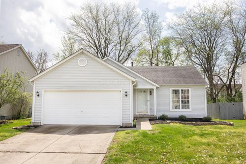 6927 Woody Ct, Canal Winchester, OH, 43110-9645 | Card Image