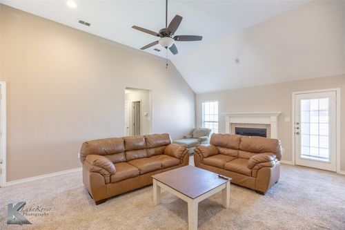 6670 Picadilly St, Abilene, TX, 79606-1633 | Card Image