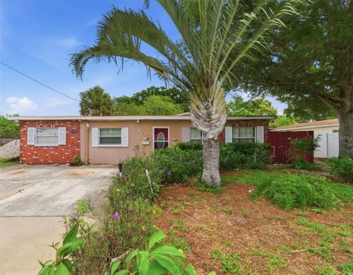 13215 119th St, Largo, FL, 33778-1415 | Card Image