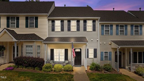 831 S White St, Wake Forest, NC, 27587-2962 | Card Image