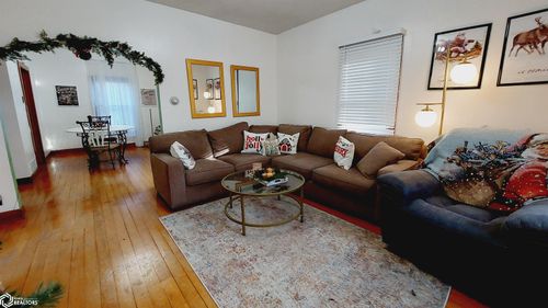 703 E Oak St, Red Oak, IA, 51566-1644 | Card Image