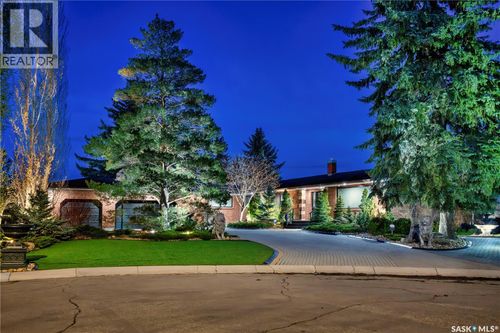 15 Qu'Appelle Crt, Saskatoon, SK, S7K1C2 | Card Image