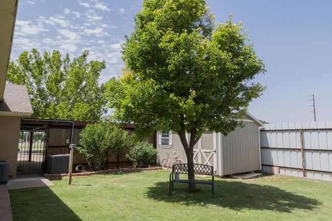 1308 W 24 Th St, House other with 4 bedrooms, 3 bathrooms and null parking in Plainview TX | Image 85