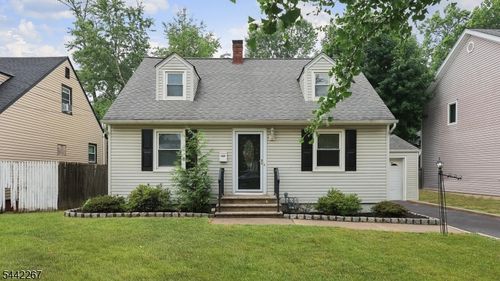 1751 Mountain Ave, Scotch Plains, NJ, 07076-1063 | Card Image