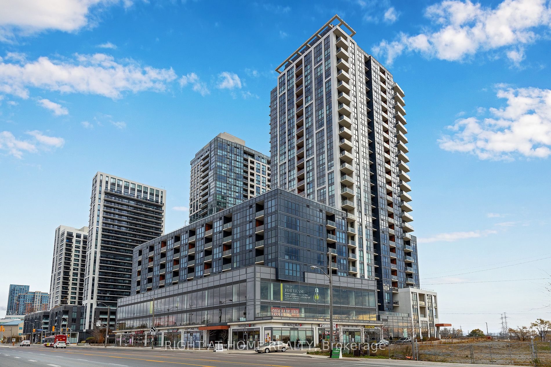 2008 - 50 Thomas Riley Rd, Leased in Etobicoke - Zoocasa