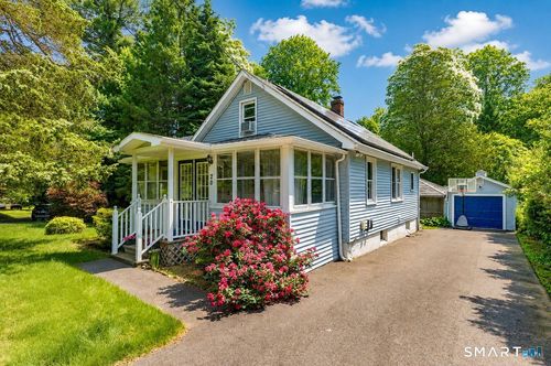 20 Highland Ave, Woodbridge, CT, 06525-2119 | Card Image