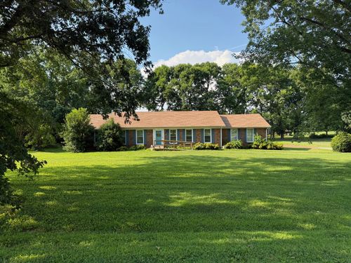 108 Poplar St, Franklin, TN, 37064-5231 | Card Image