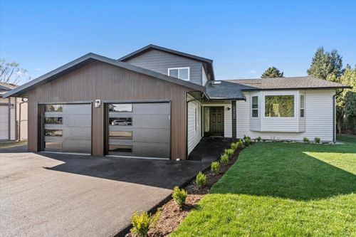 6425 Swanson St, Chilliwack, BC, V2R1R2 | Card Image