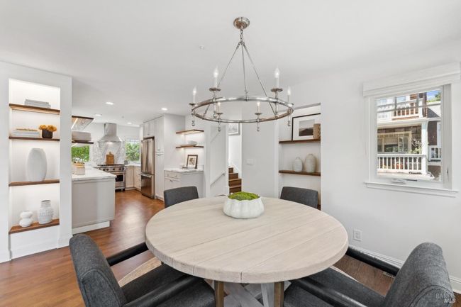 249 E Blithedale Avenue, Townhouse with 2 bedrooms, 3 bathrooms and 2 parking in Mill Valley CA | Image 8