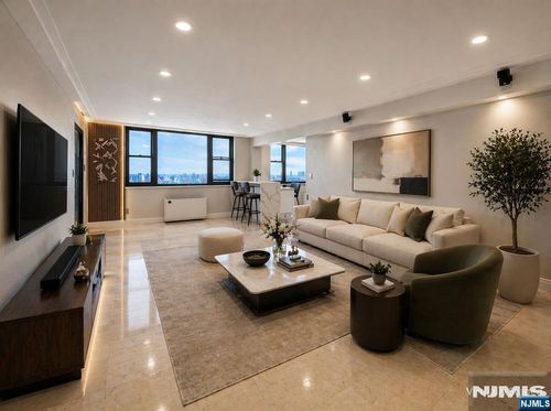 250 Gorge Rd, Cliffside Park, NJ, 07010-1301 | Card Image