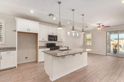 20942 E Longwood Drive, House other with 3 bedrooms, 2 bathrooms and null parking in Queen Creek AZ | Image 2