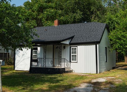 1206 N Clifton Ave, Springfield, MO, 65802-1395 | Card Image